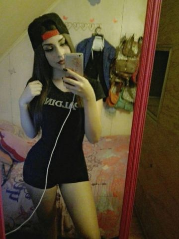 Проститутка Арнелла